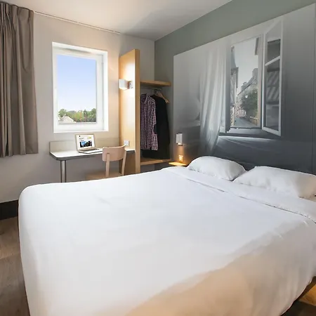 Hotel Lorient 2*